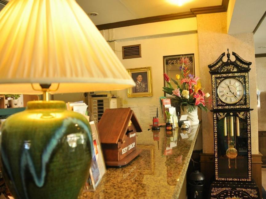 Phawana Sweet Hotel Бангкок Екстер'єр фото
