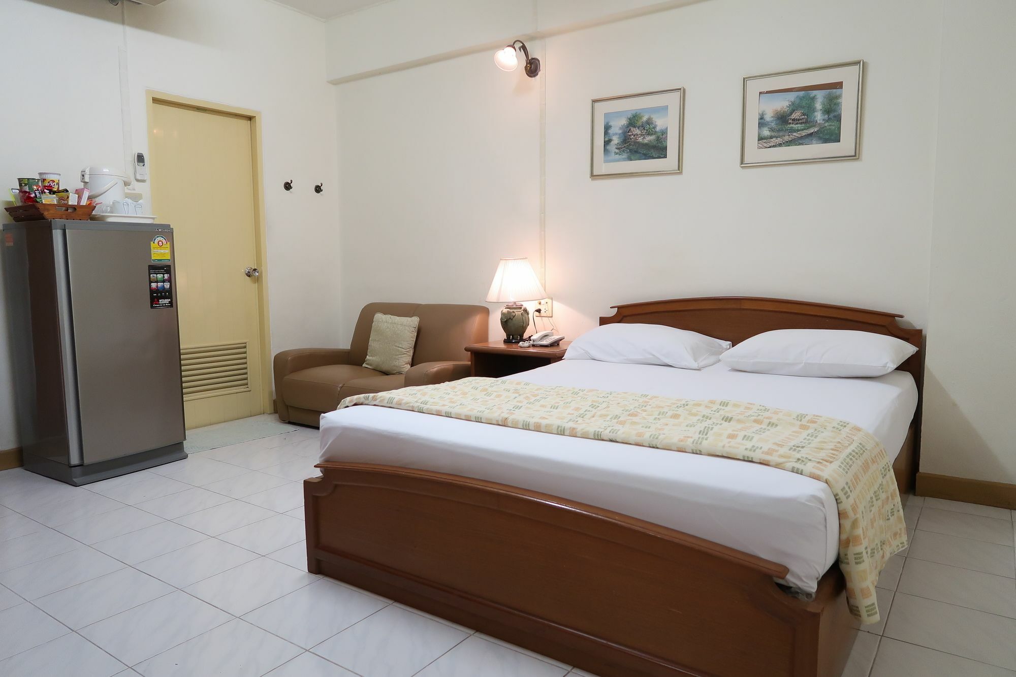 Phawana Sweet Hotel Бангкок Екстер'єр фото