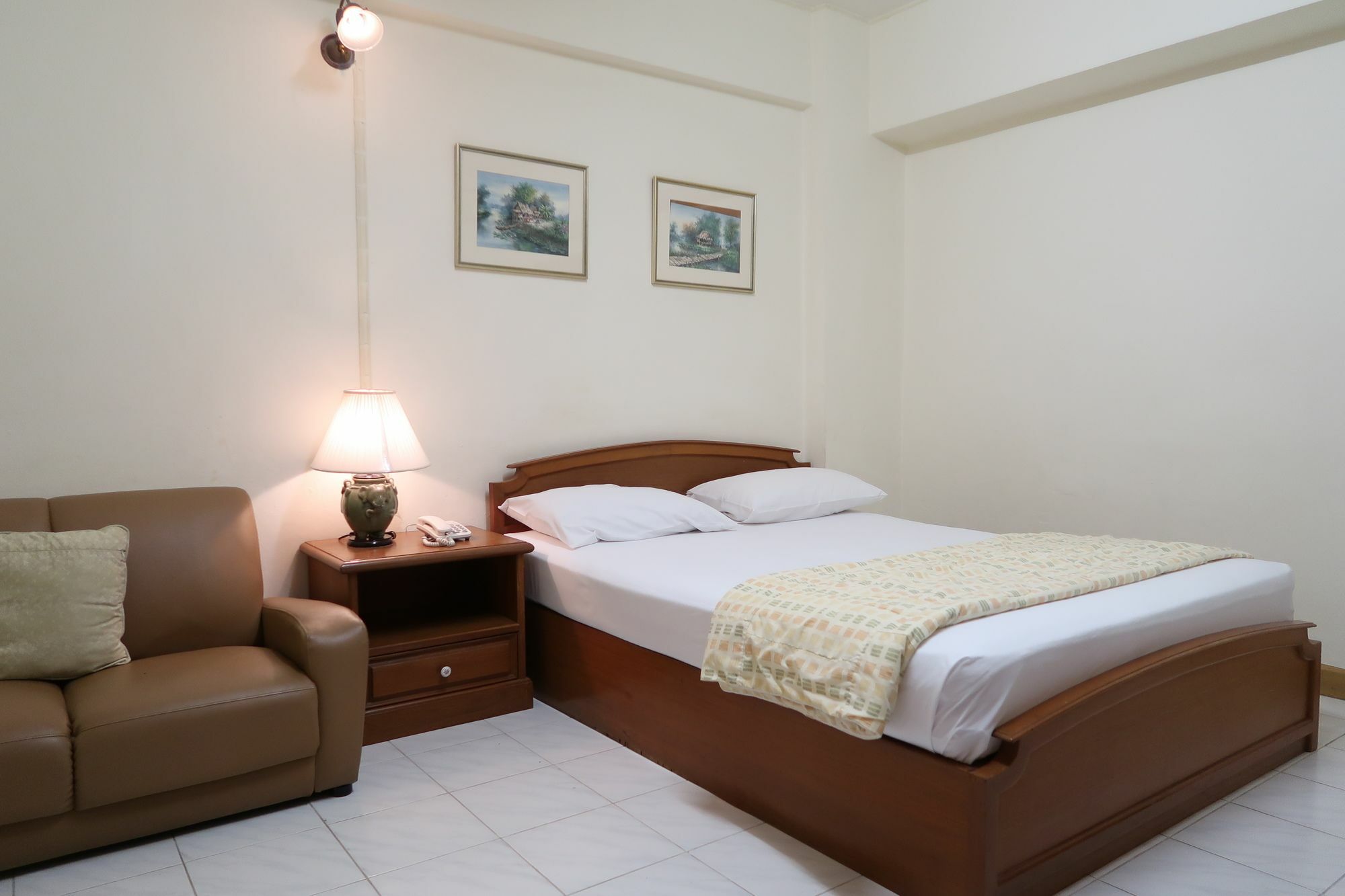Phawana Sweet Hotel Бангкок Екстер'єр фото